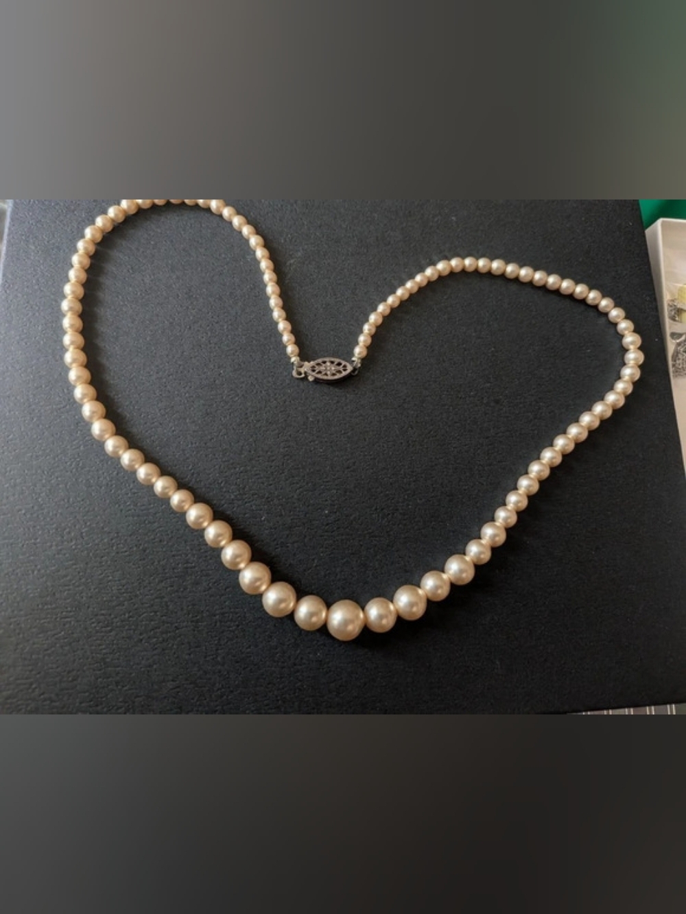 Vintage Graduated Pearl Necklace with Sterling Silver Clasp